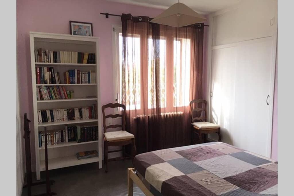 Maison Familiale A Nîmes Buitenkant foto