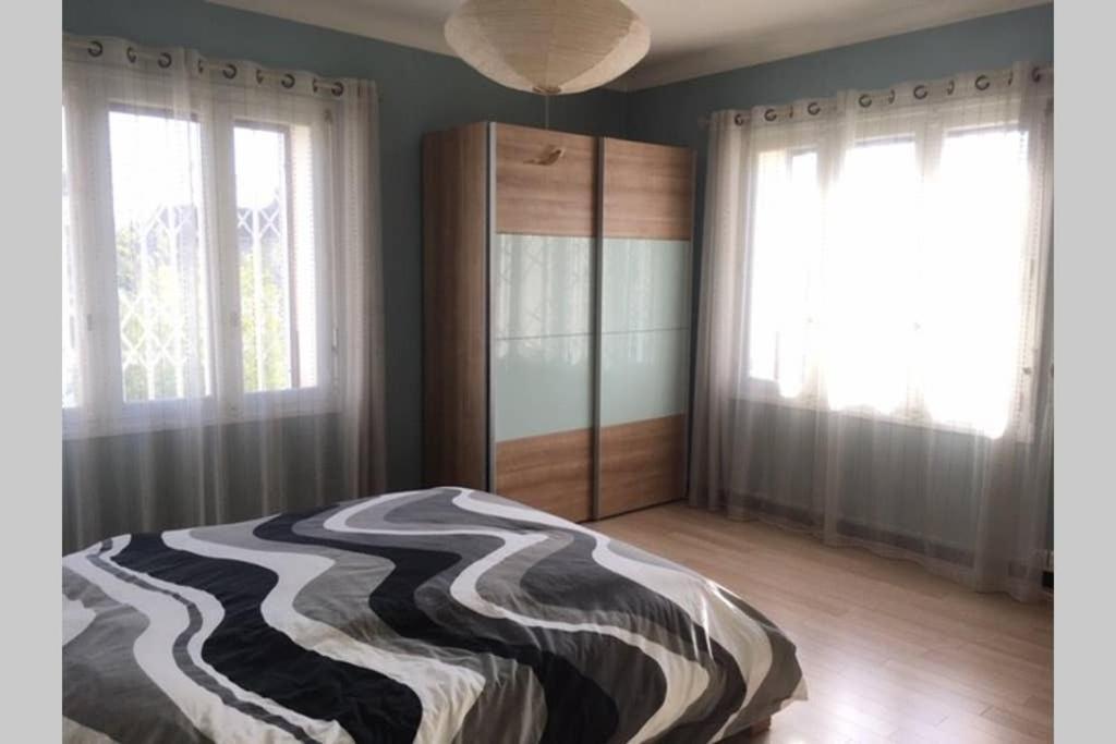 Maison Familiale A Nîmes Buitenkant foto